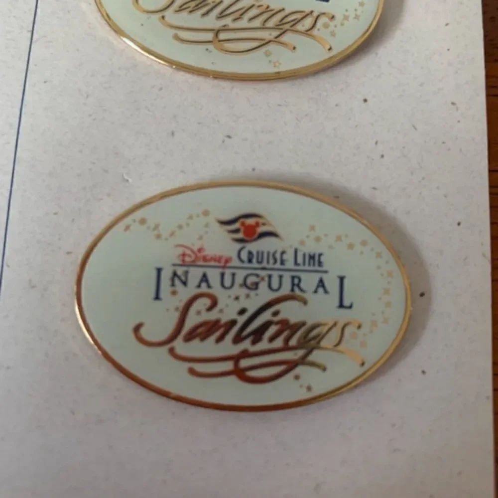 🆕 Disney Commemorative Pins - Disney Cruise Line NWT - Picture 3 of 6